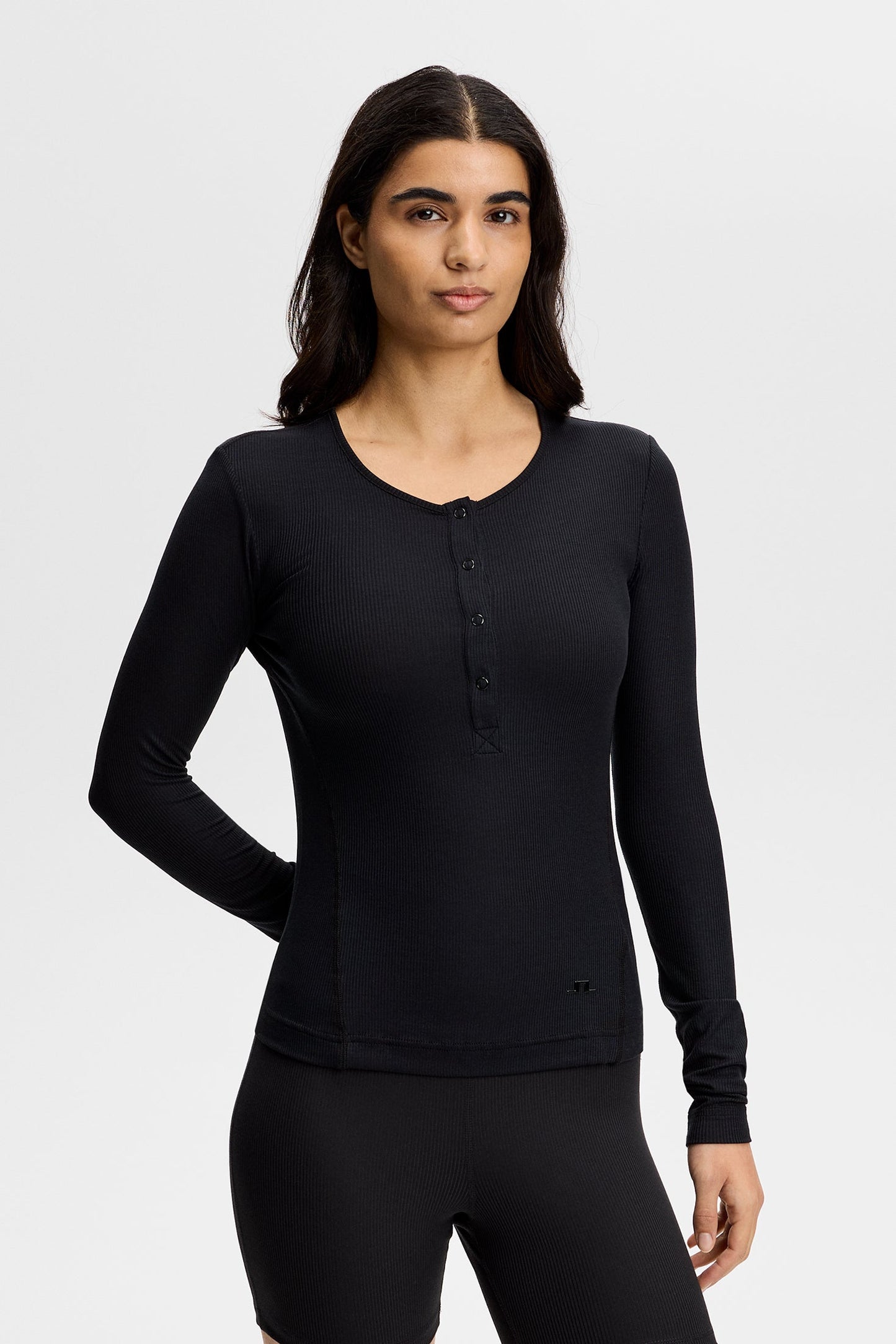 Sanna Rib Henley LS / Black