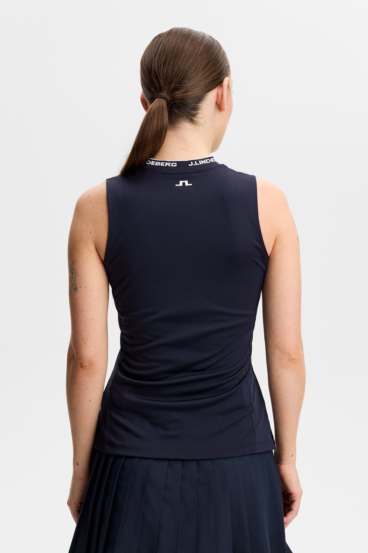 Leya Sleeveless Top / Navy