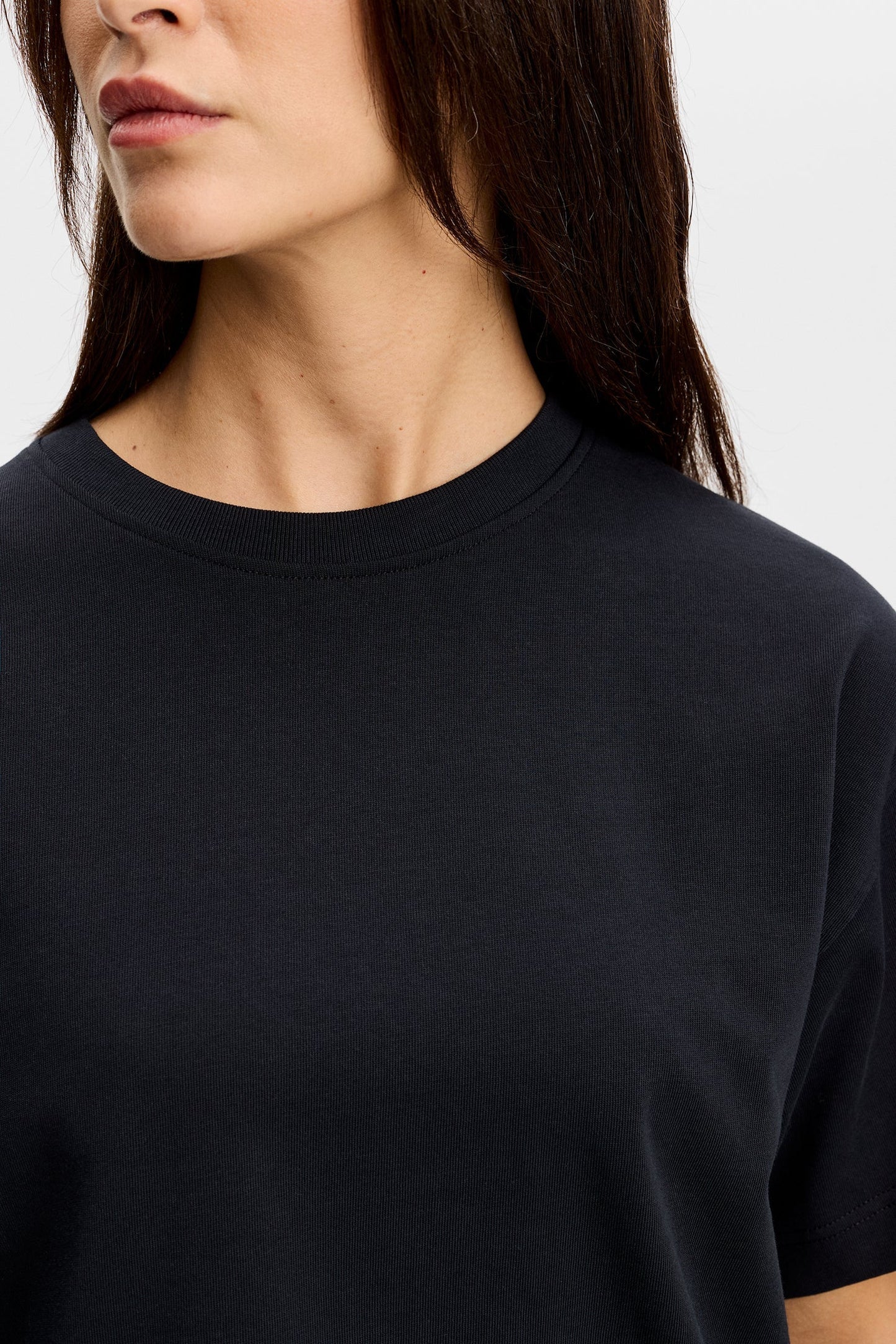 Lilly Boxy T-shirt / Black