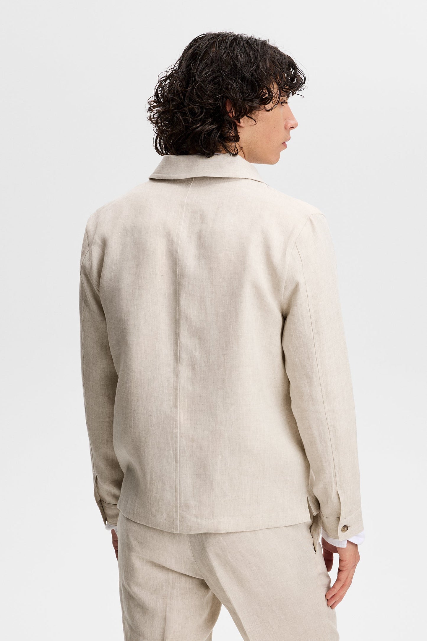 Julius Drape Linen Overshirt / Moonbeam
