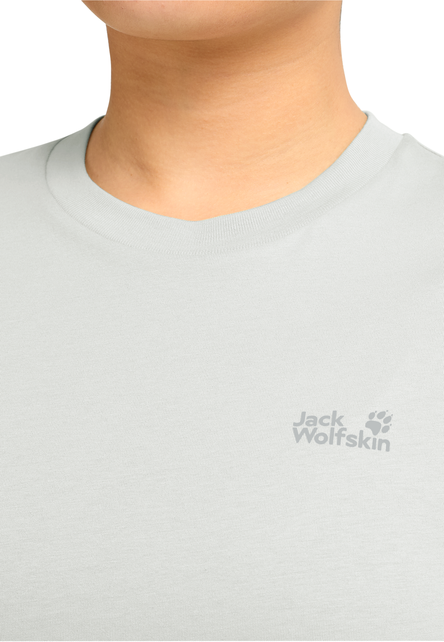 ESSENTIAL T W