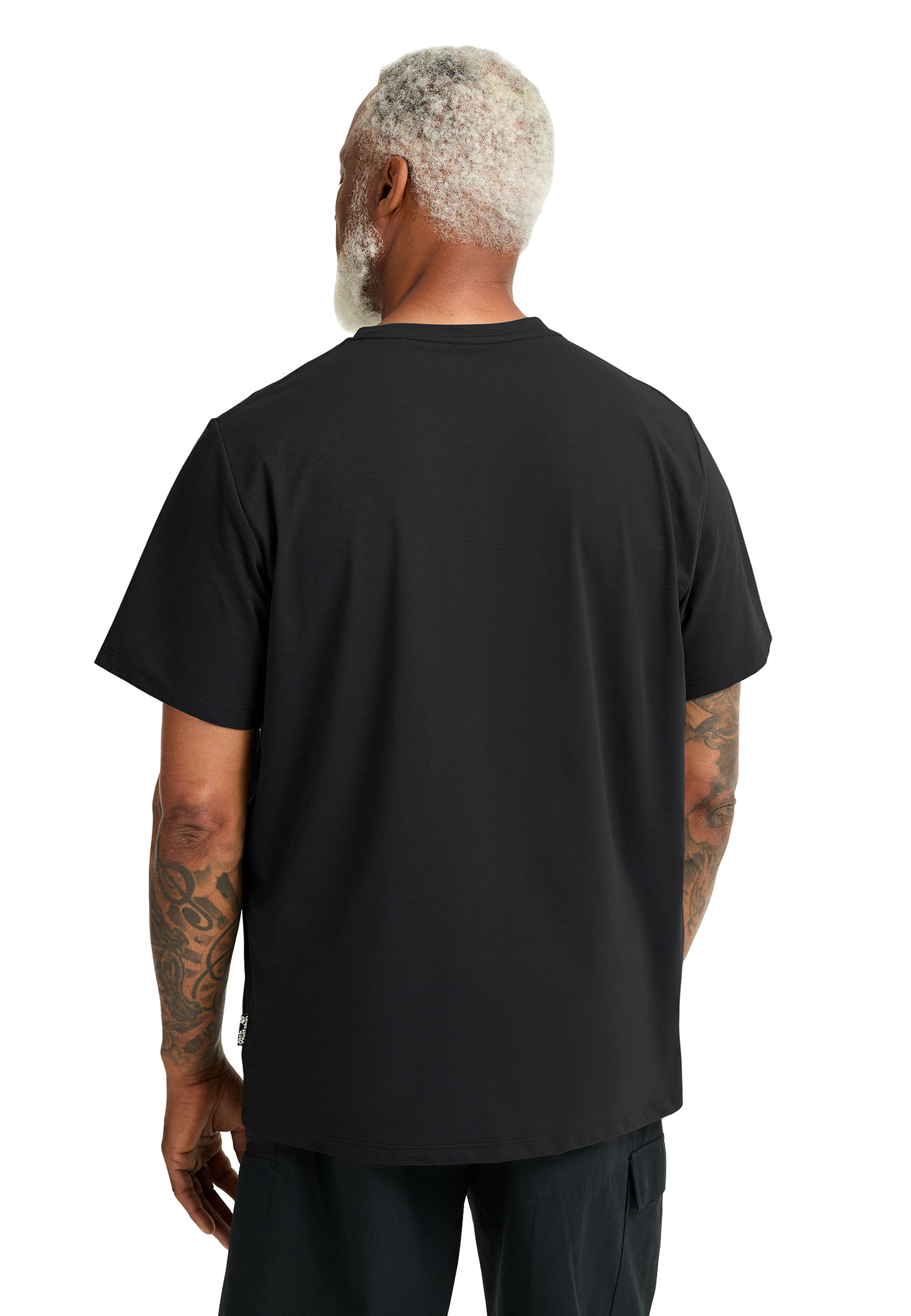 TRAVEL T M