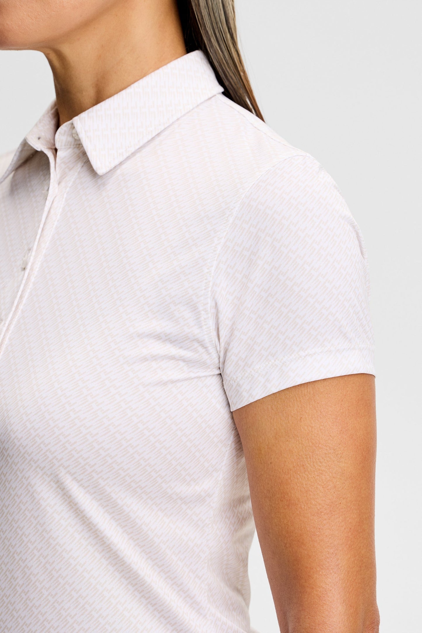 Caitlyn Polo / Flight Bridge White Moon S