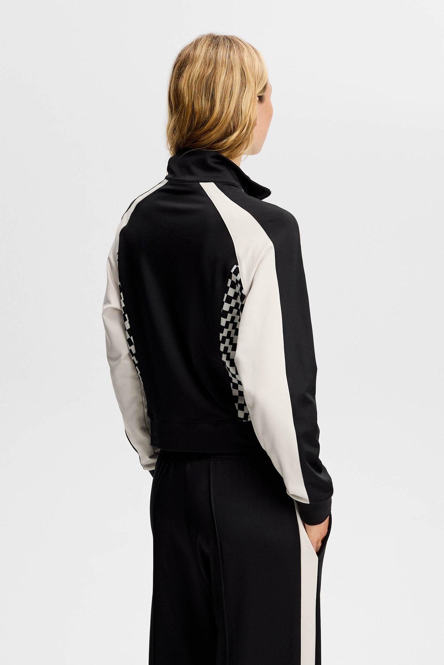 Fabiola Track Jacket / Black